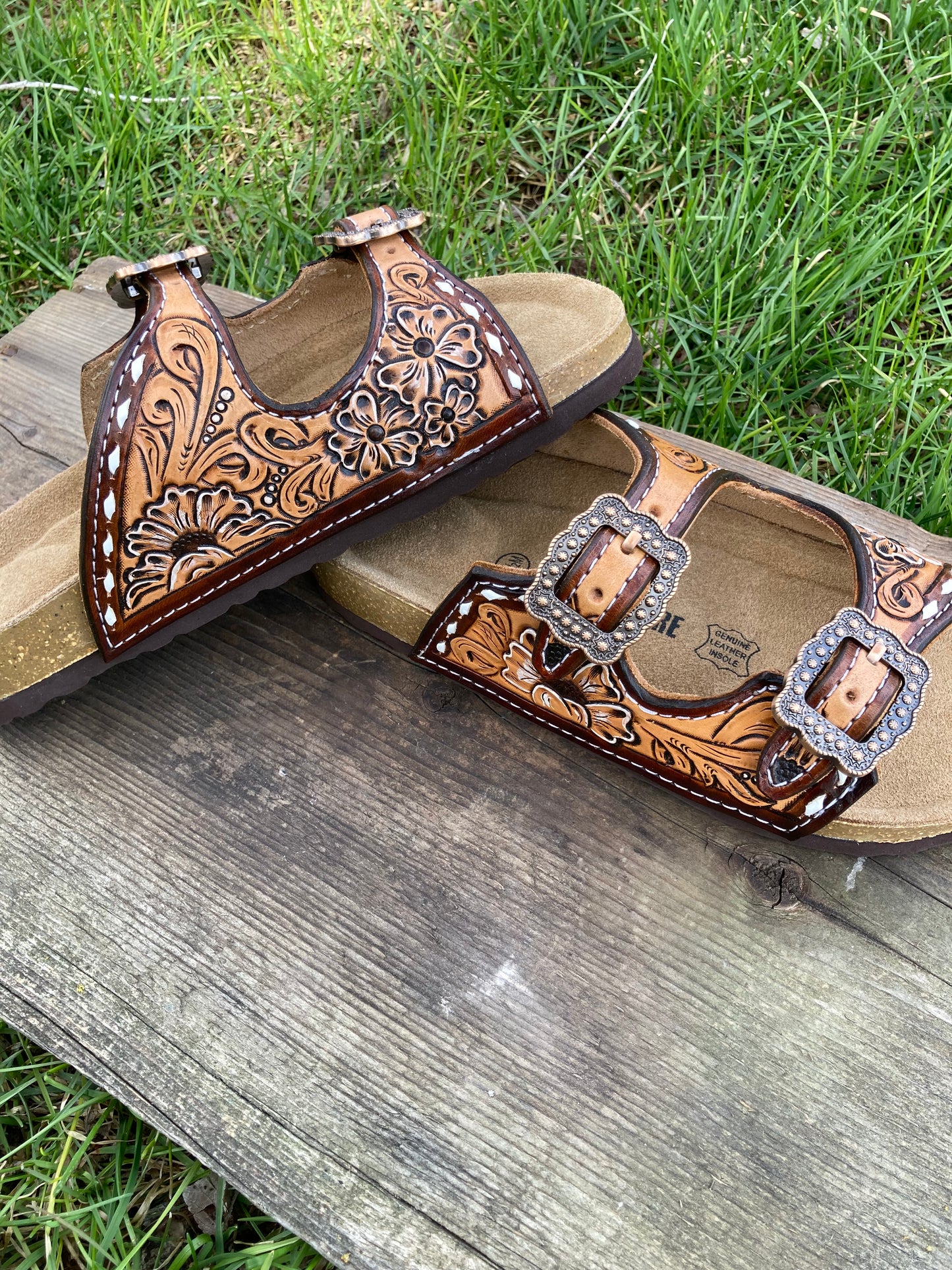 Sandals size 8 1/2