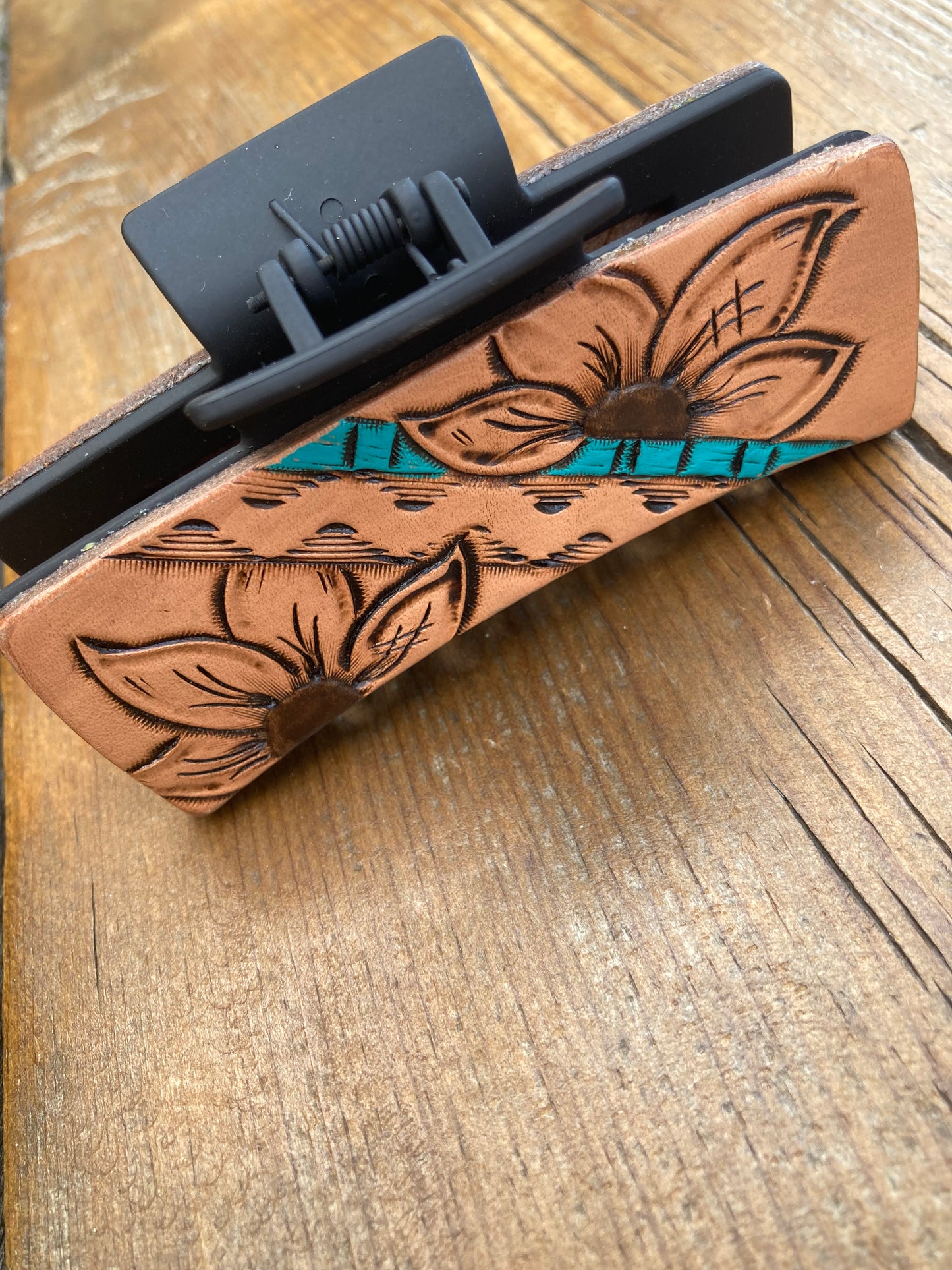 4” Hair clip/Claw clip with sunflower turquoise stripe