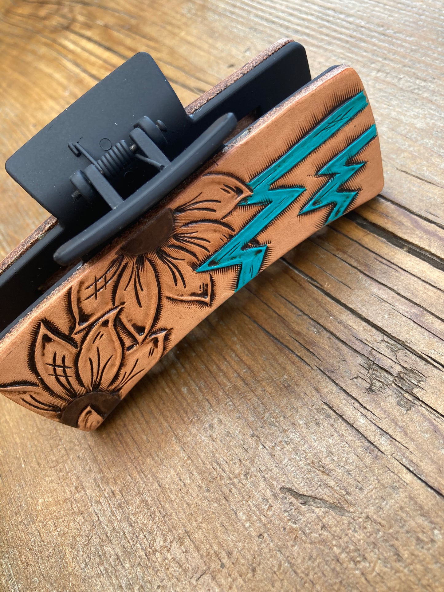 4” Hair clip/Claw clip turquoise Aztec