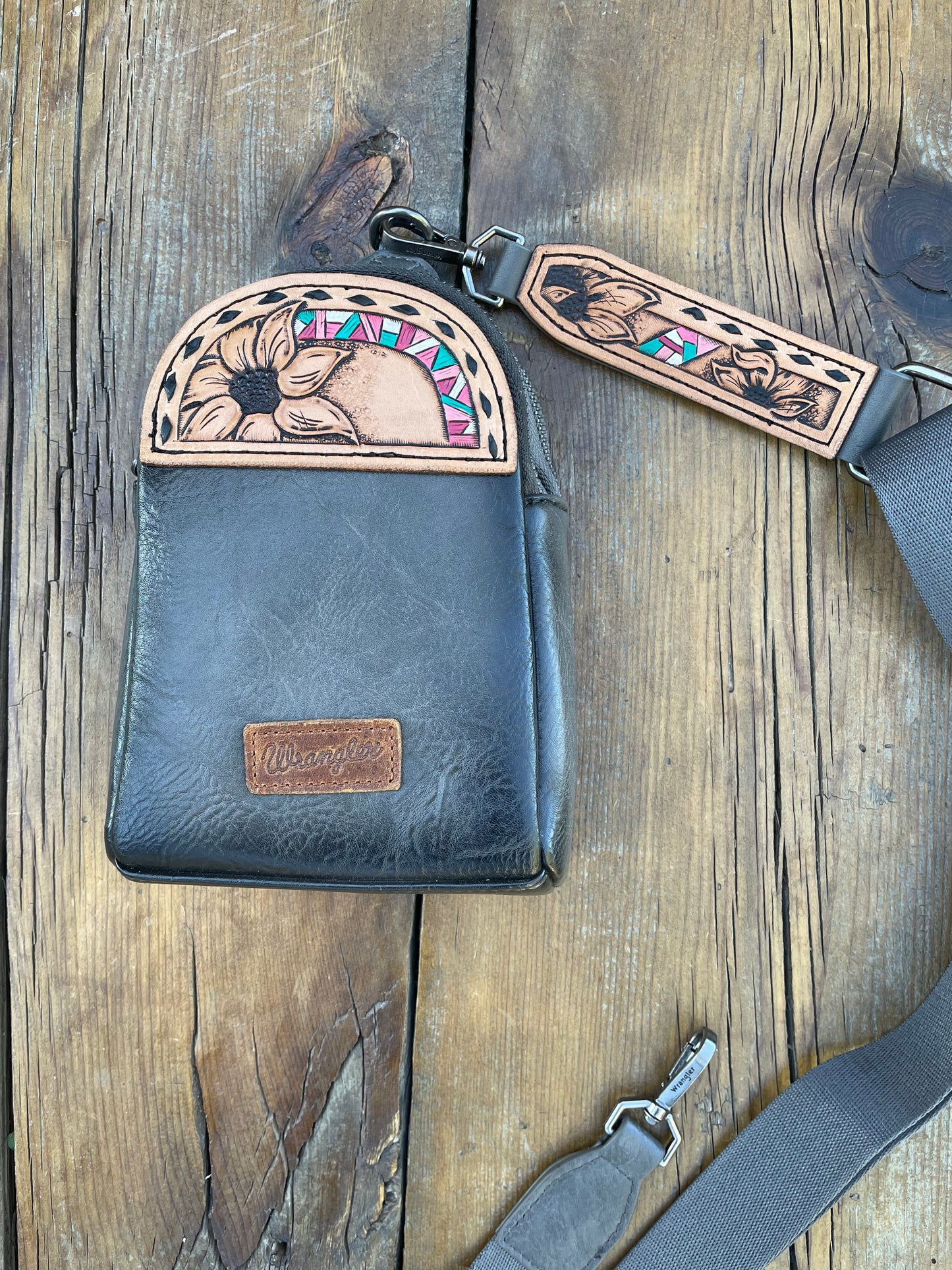 Small sling crossbody bag - gray