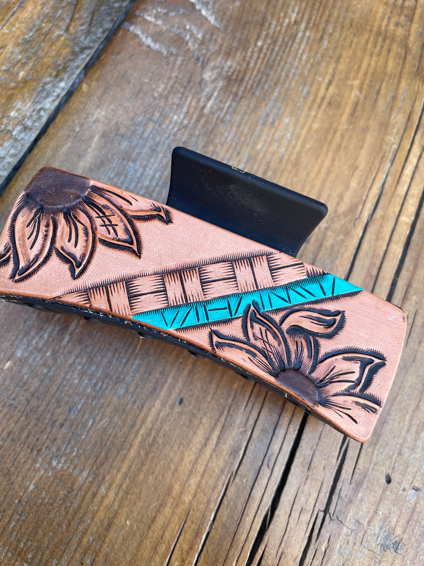 4” Hair clip/Claw clip with sunflower turquoise stripe