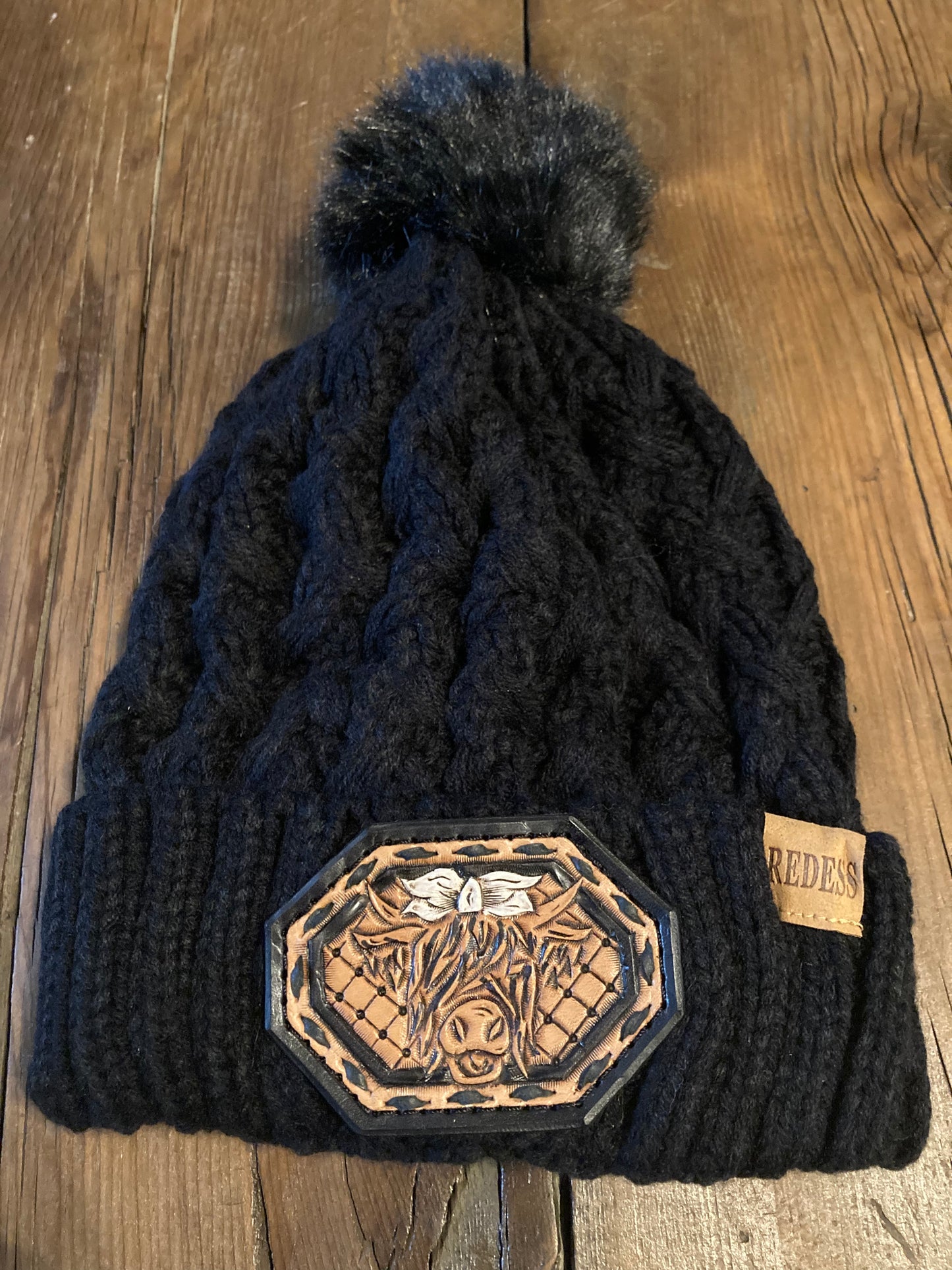 Beanie black with highlander leather patch and black buck stitch