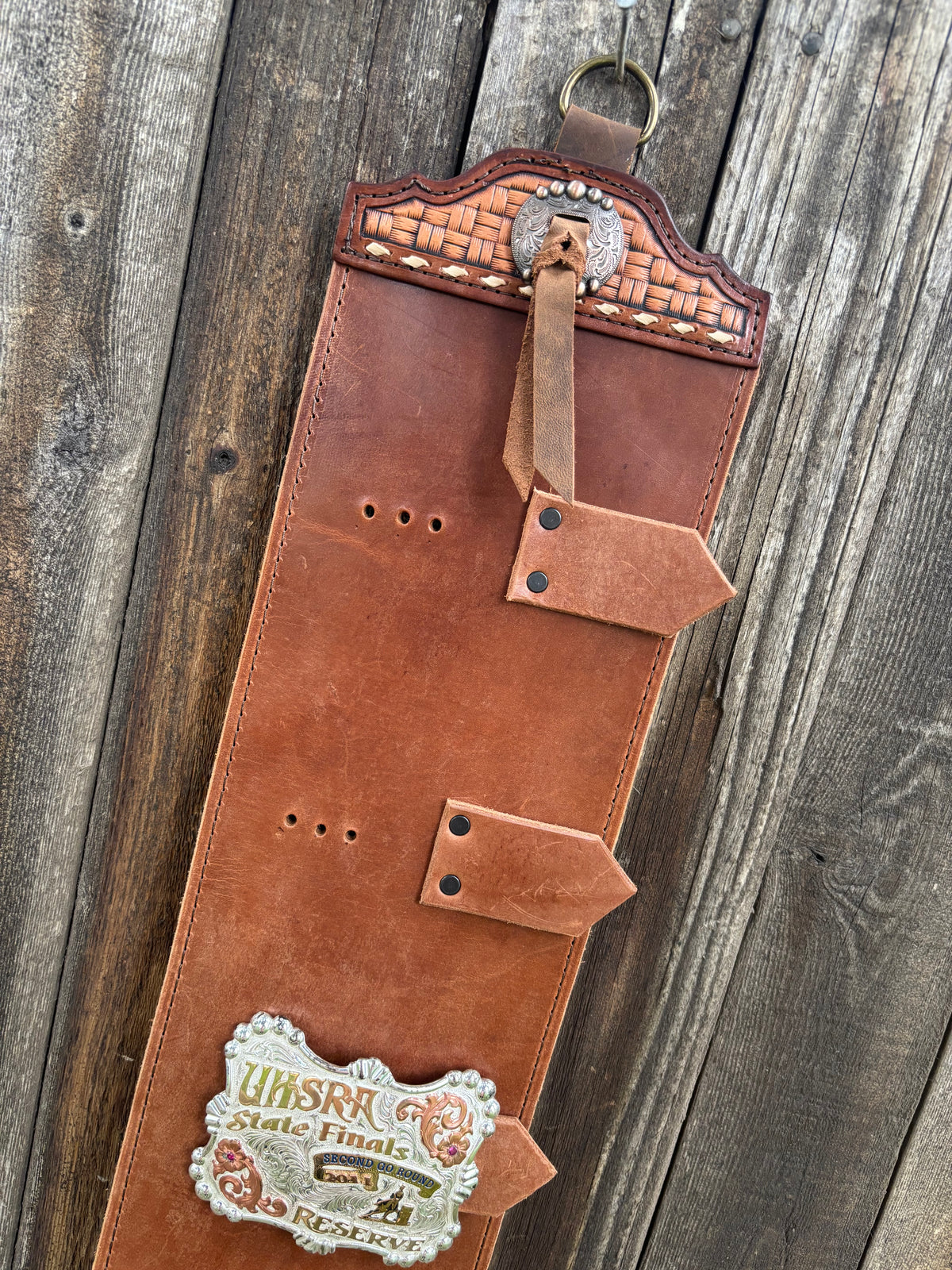Buckle holder brown 10 spot