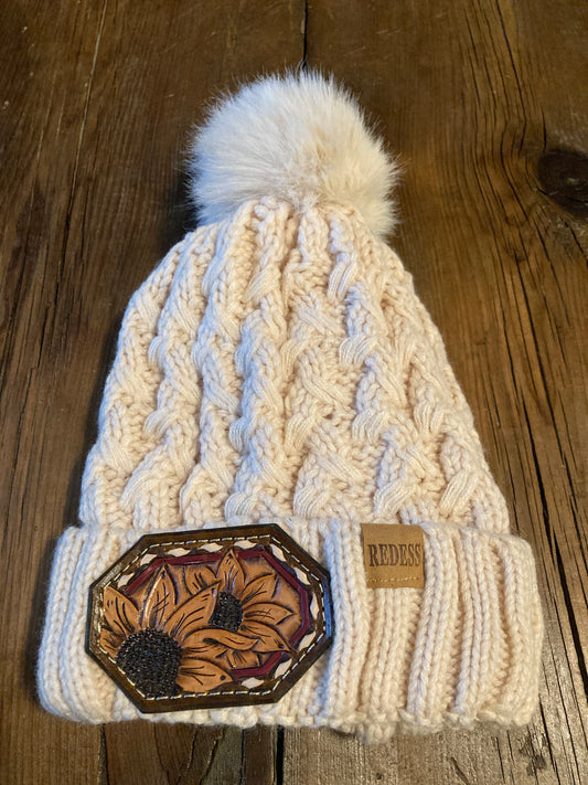 Beanie beige with sunflowers and cream buck stitch