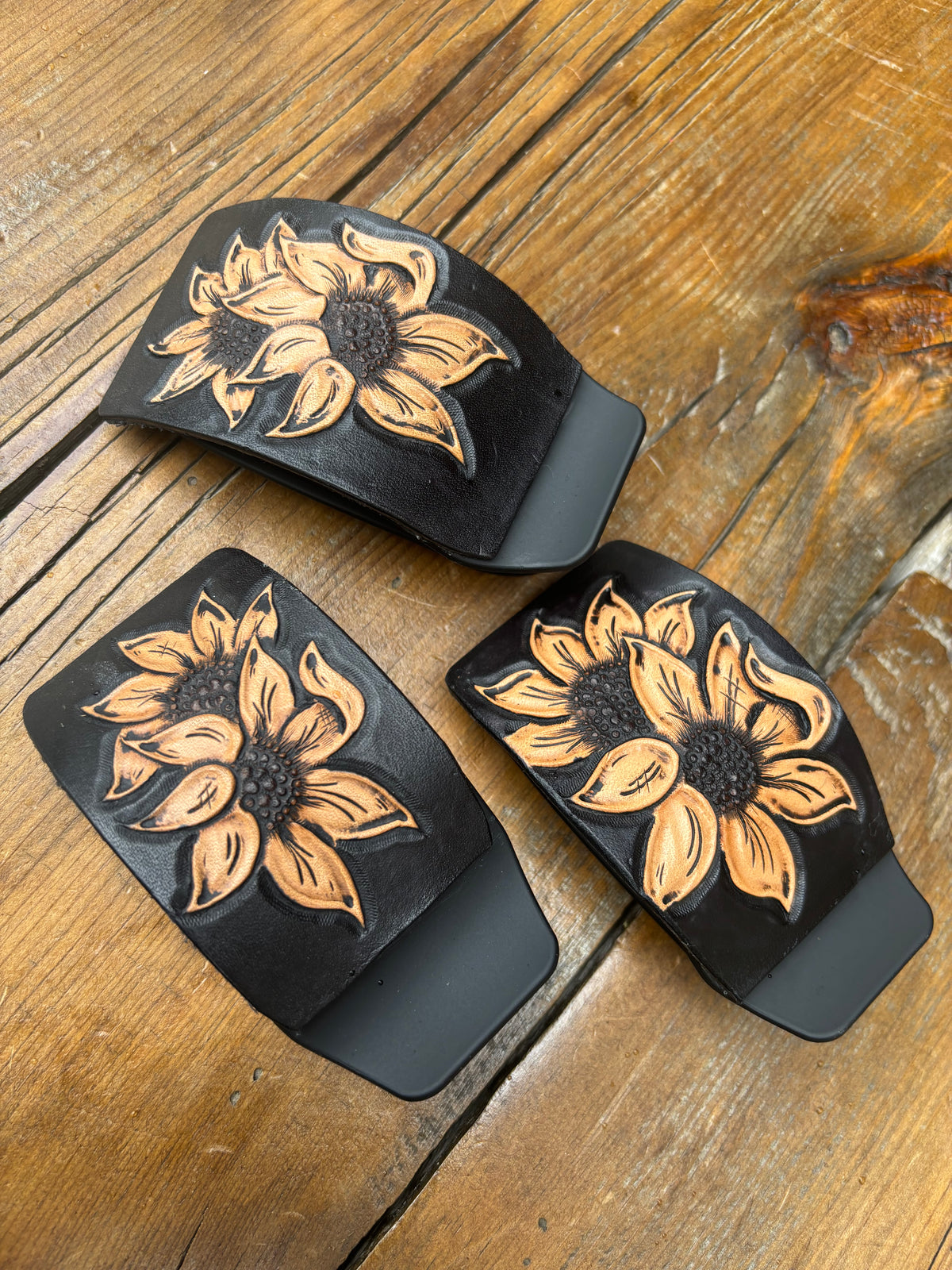 Rectangle claw clip black background 2 flower