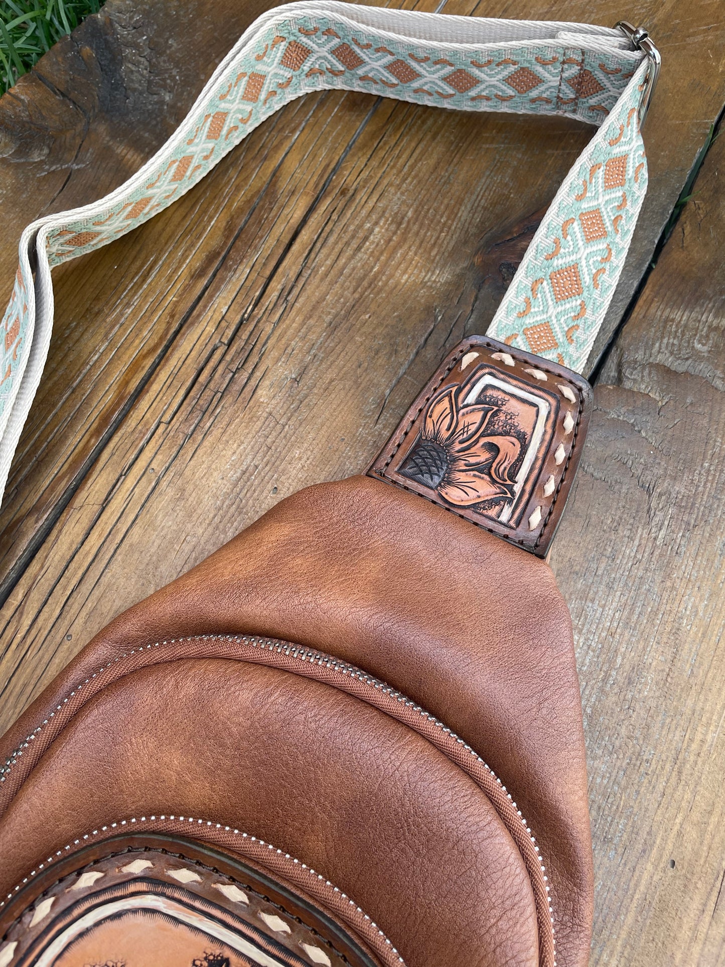Sling crossbody bag brown
