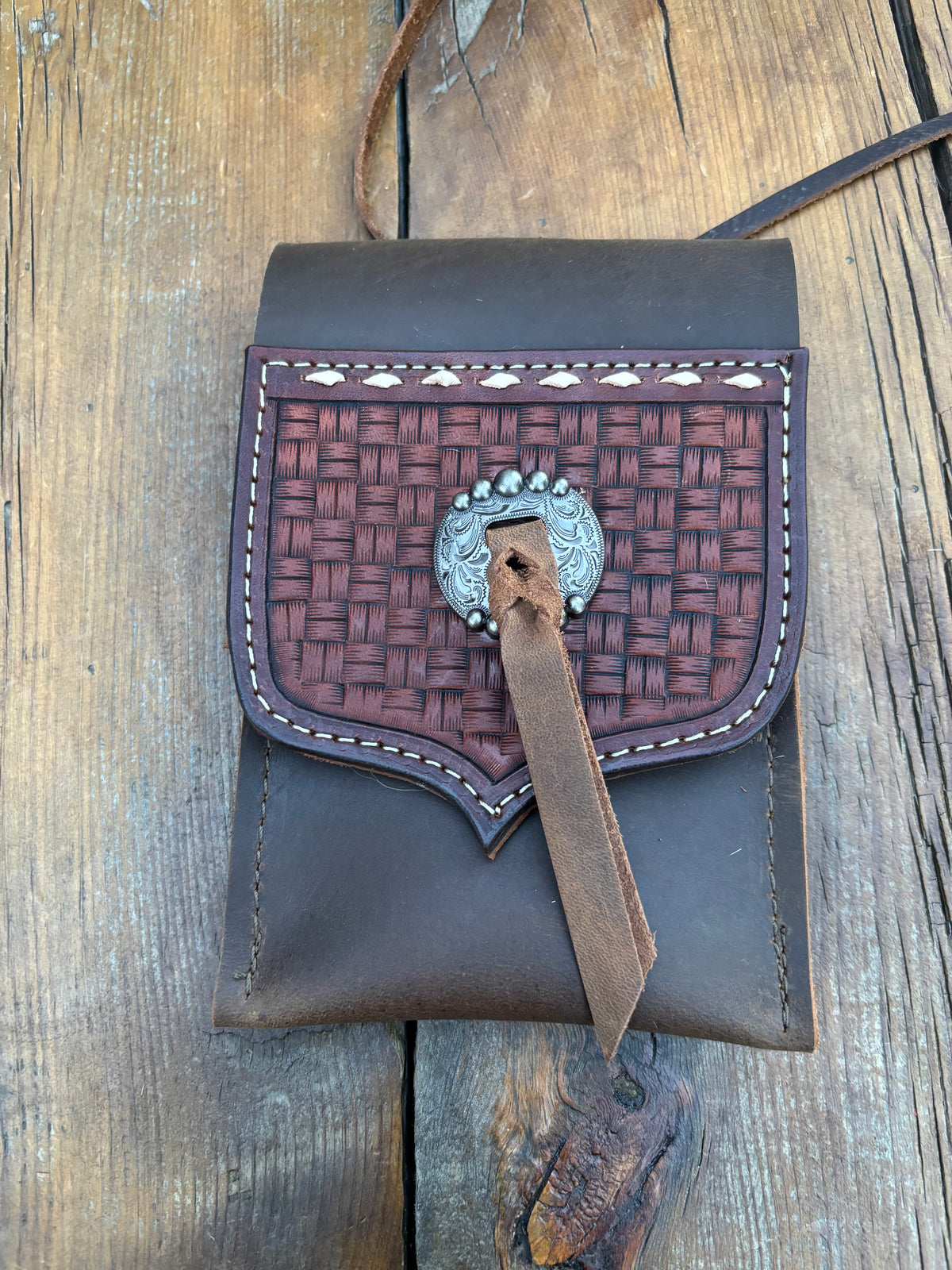 Saddle Pouch cell phone holder