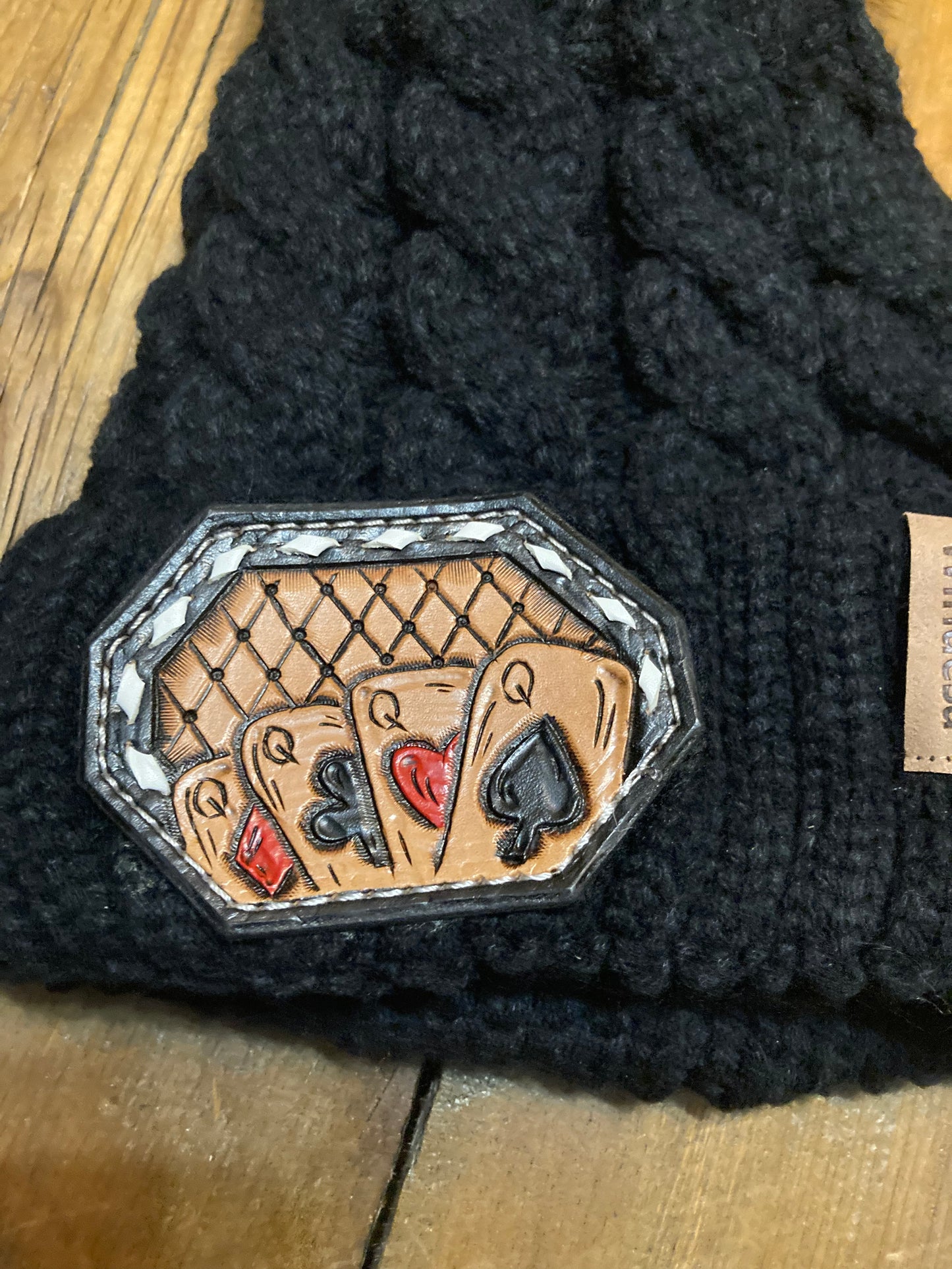 Beanie black with leather patch cards