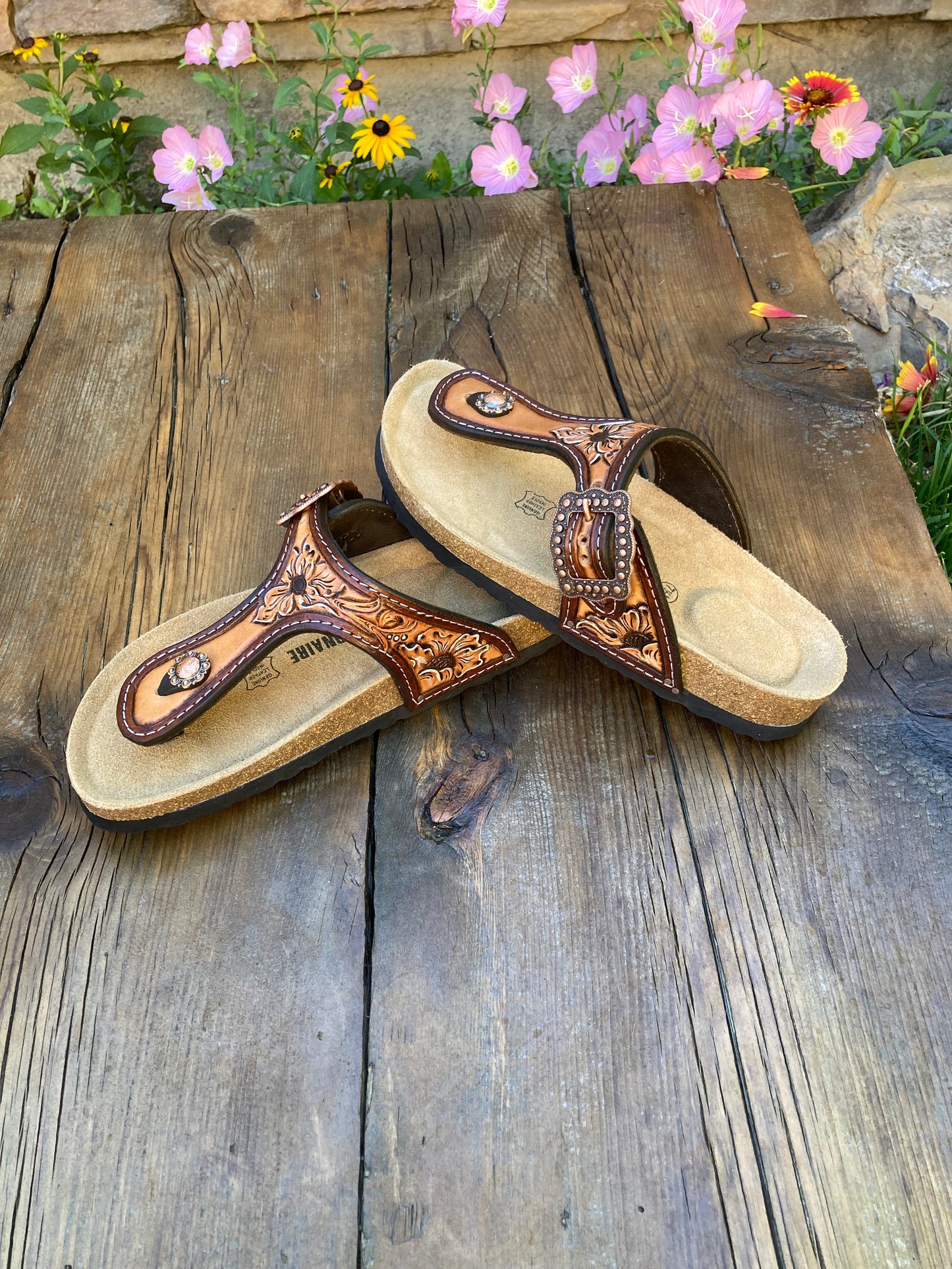 Sandals size 7 1/2