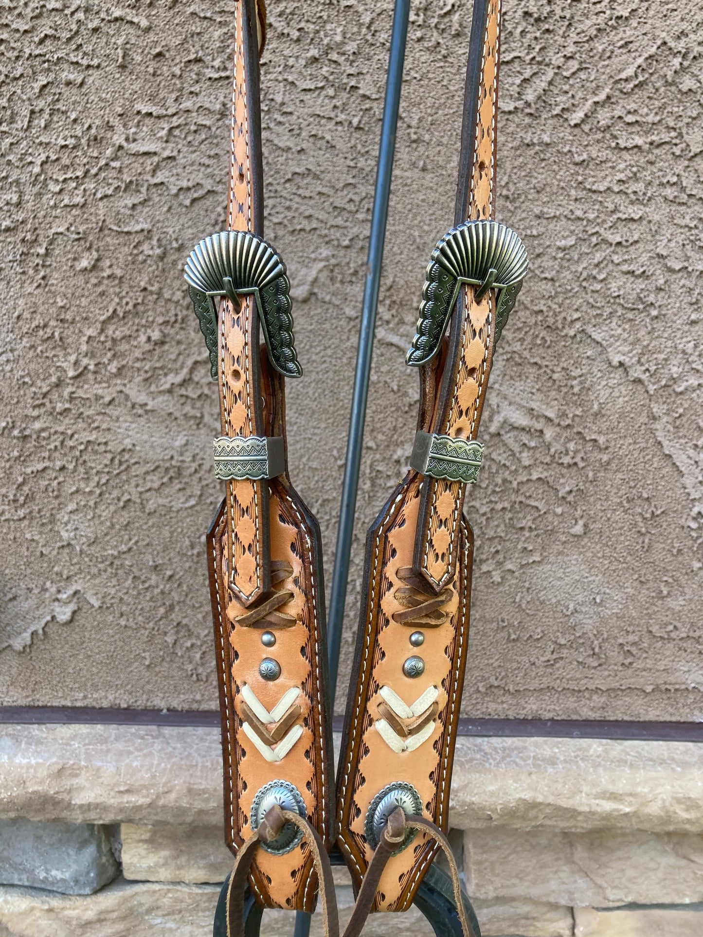 One ear headstall