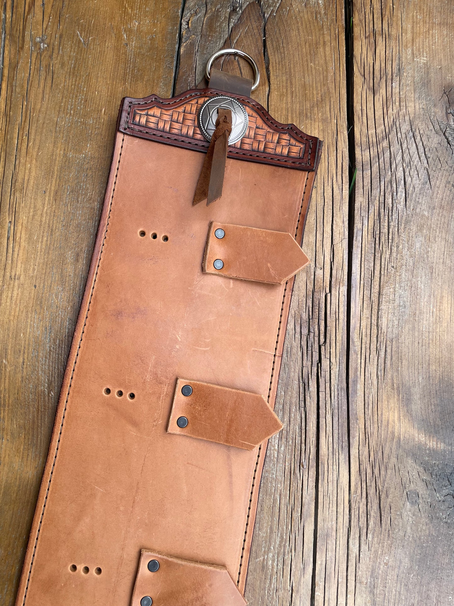 Buckle holder brown