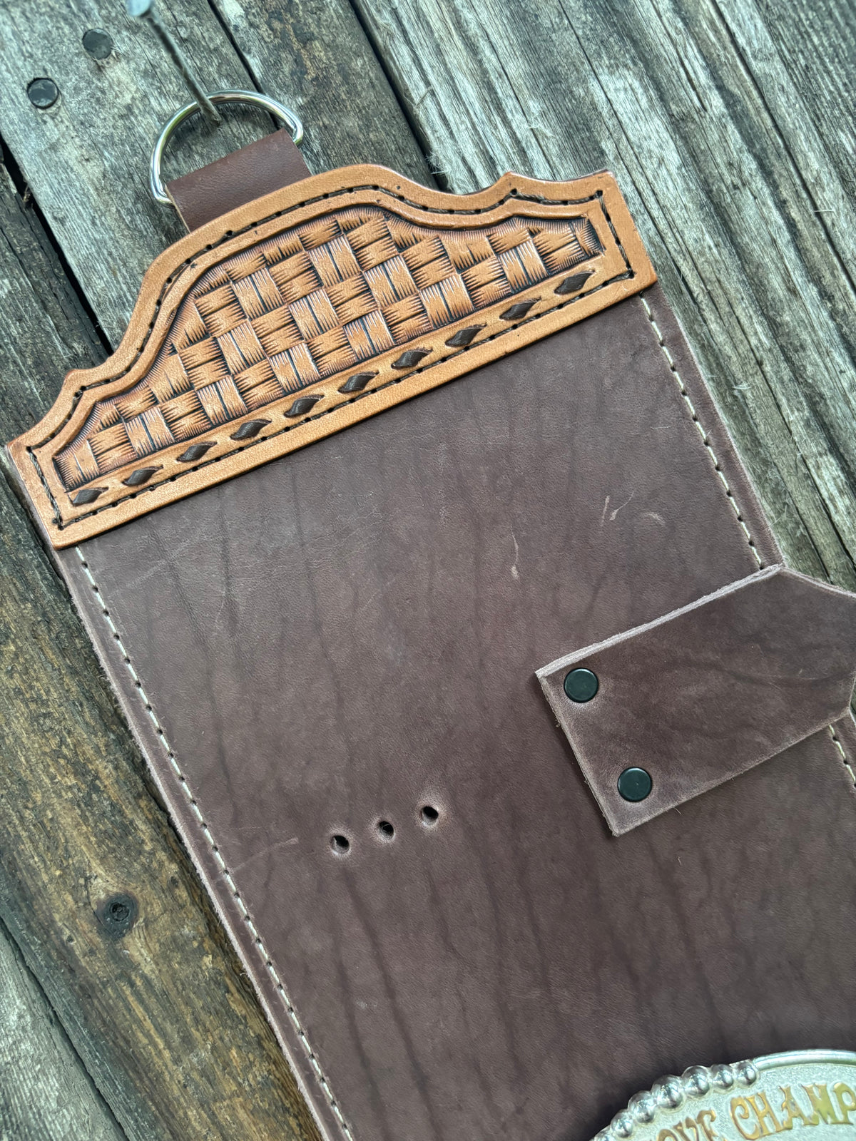 Buckle holder dark brown 5 spots
