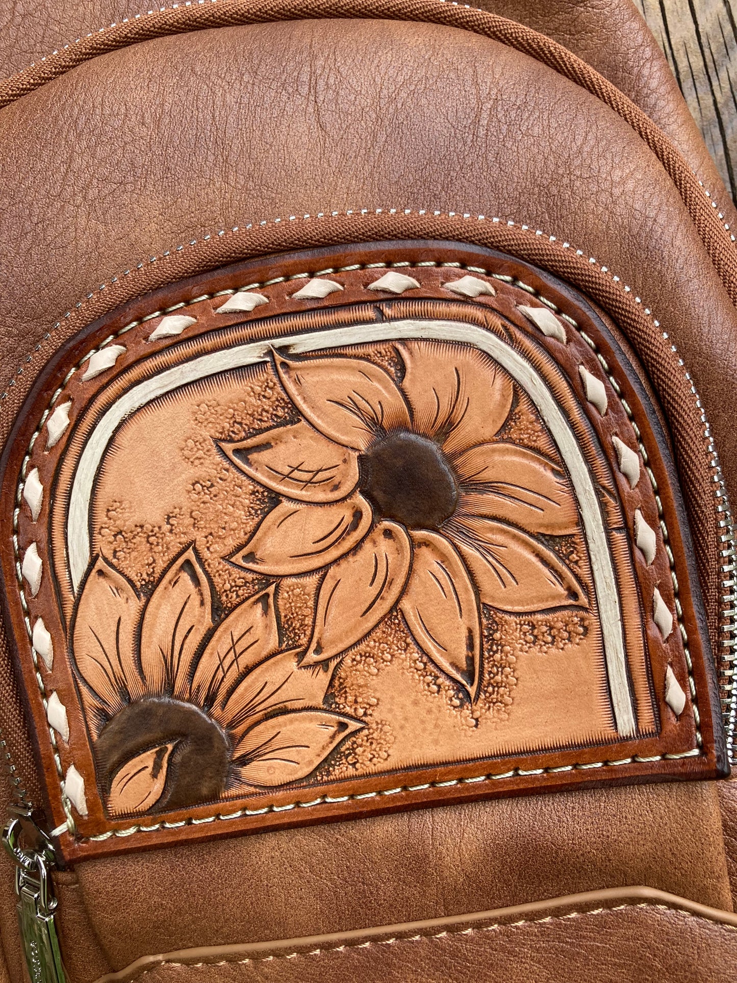 Sling crossbody bag - brown sunflowers