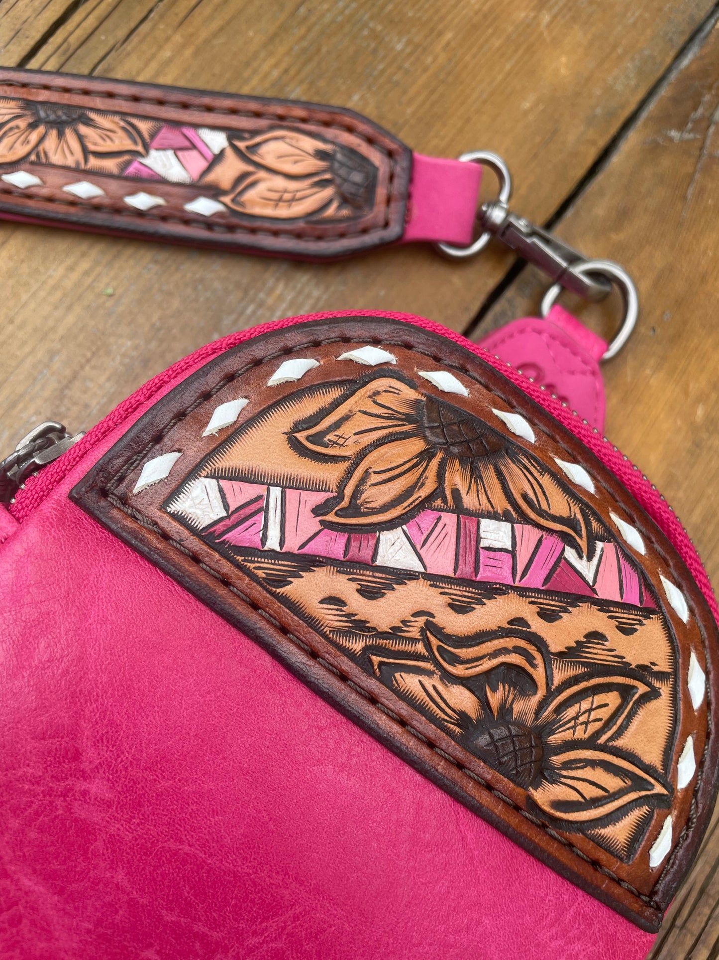 Small sling crossbody bag - pink