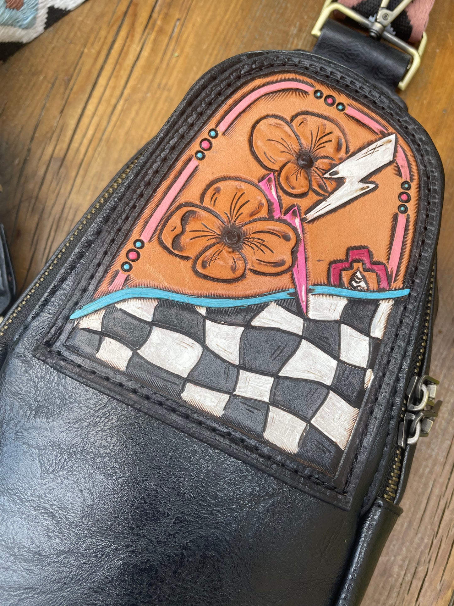 Sling crossbody bag - black