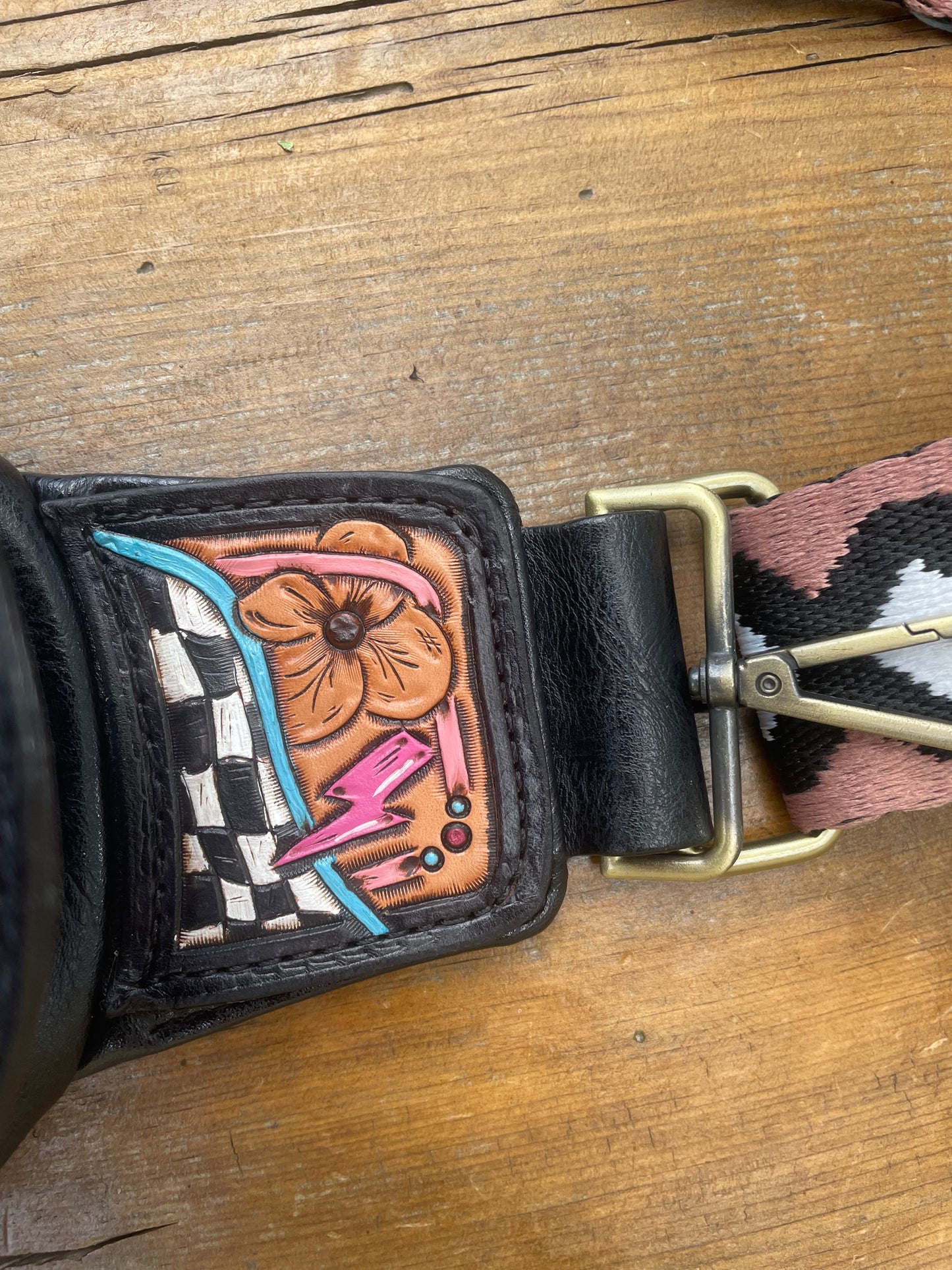 Sling crossbody bag - black