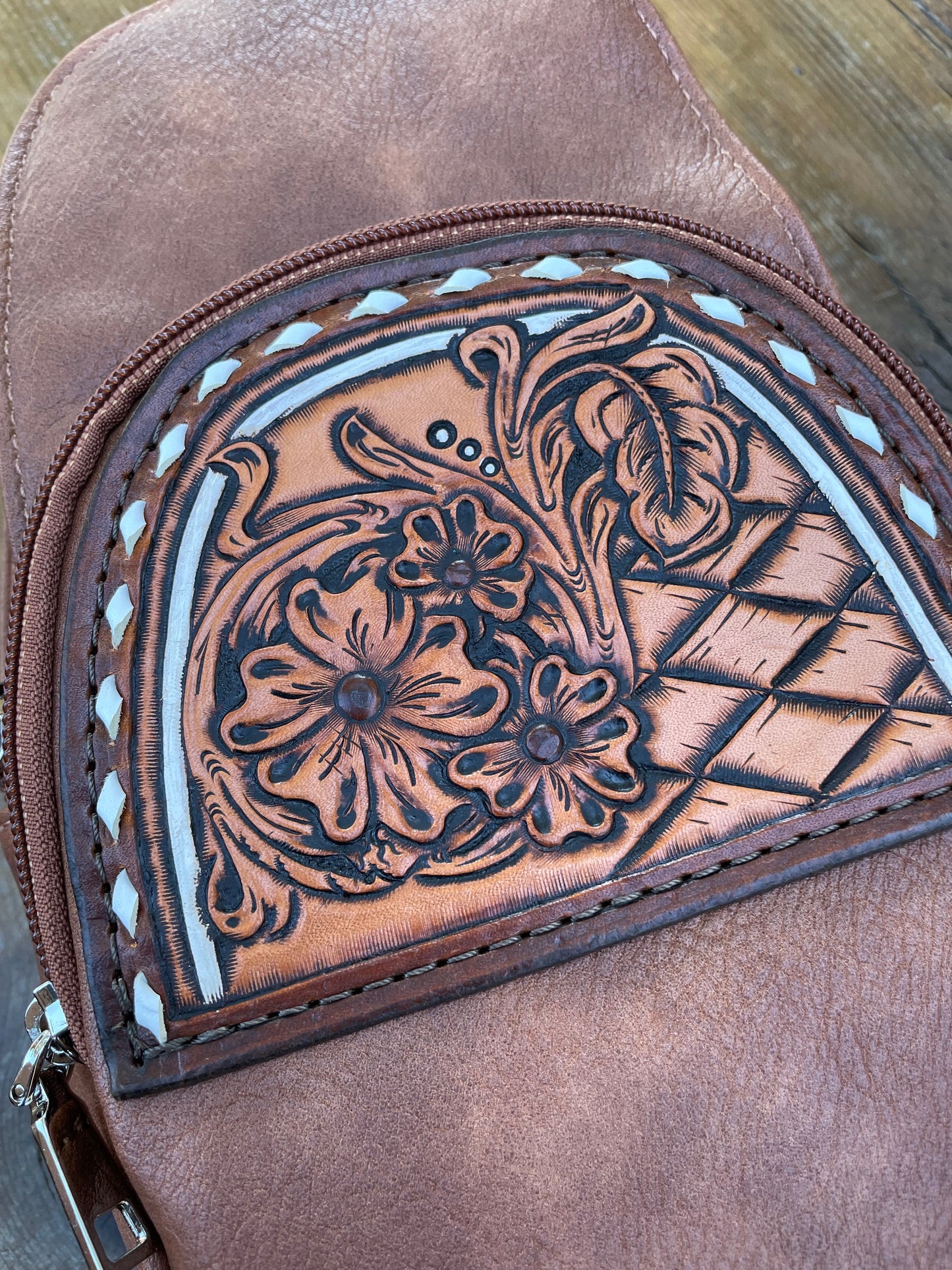 Sling crossbody bag - brown floral