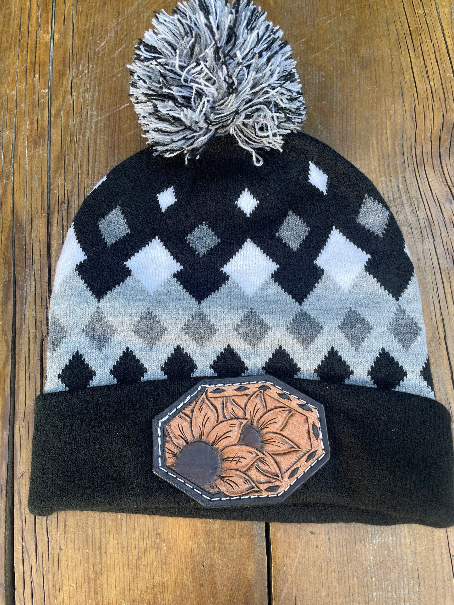Beanie black and gray with sunflowers and buck stitch