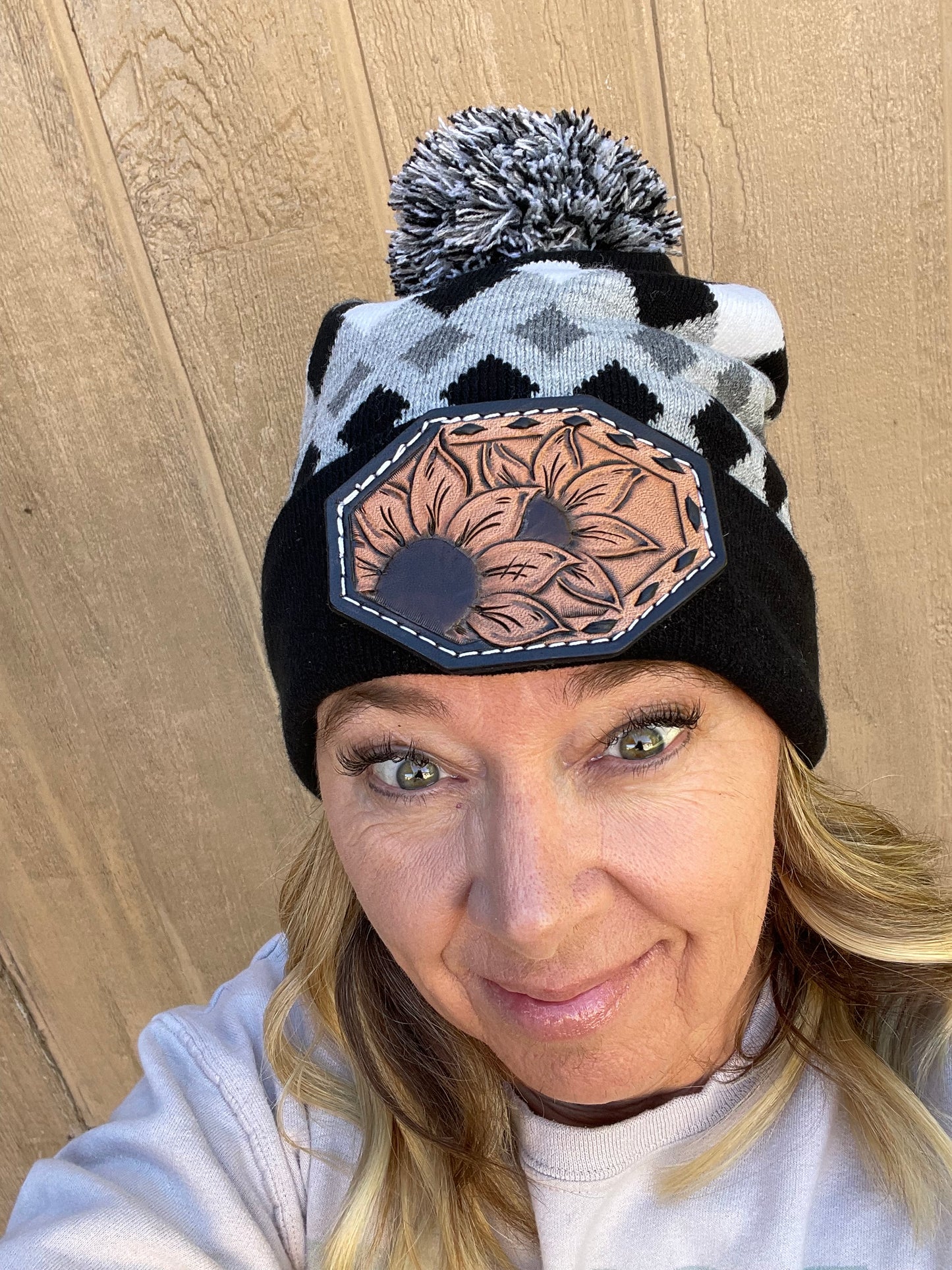 Beanie black and gray with sunflowers and buck stitch