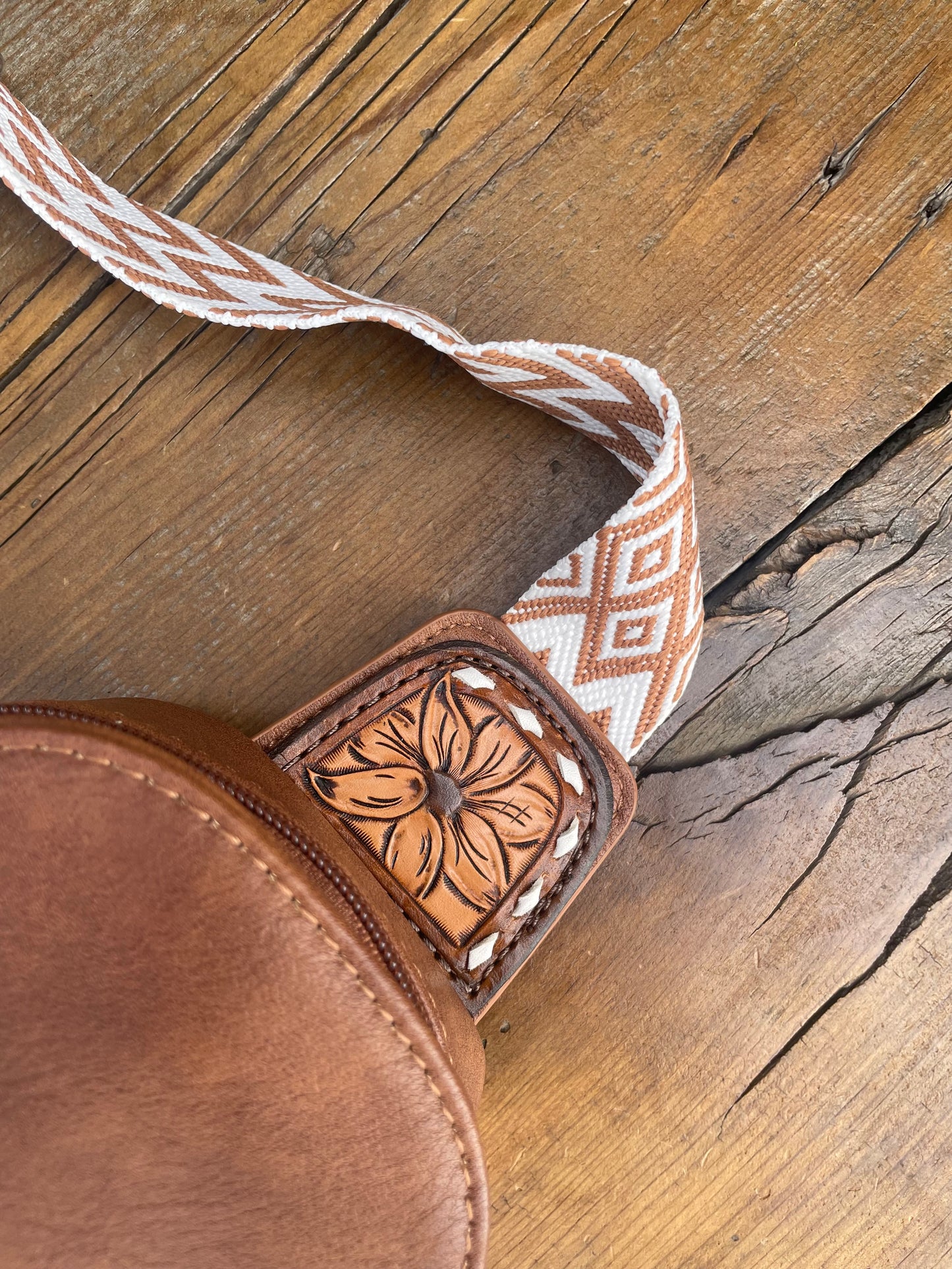 Sling crossbody bag - brown with sunflowers