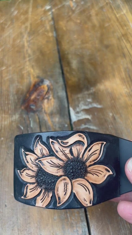 Rectangle claw clip black background 2 flower