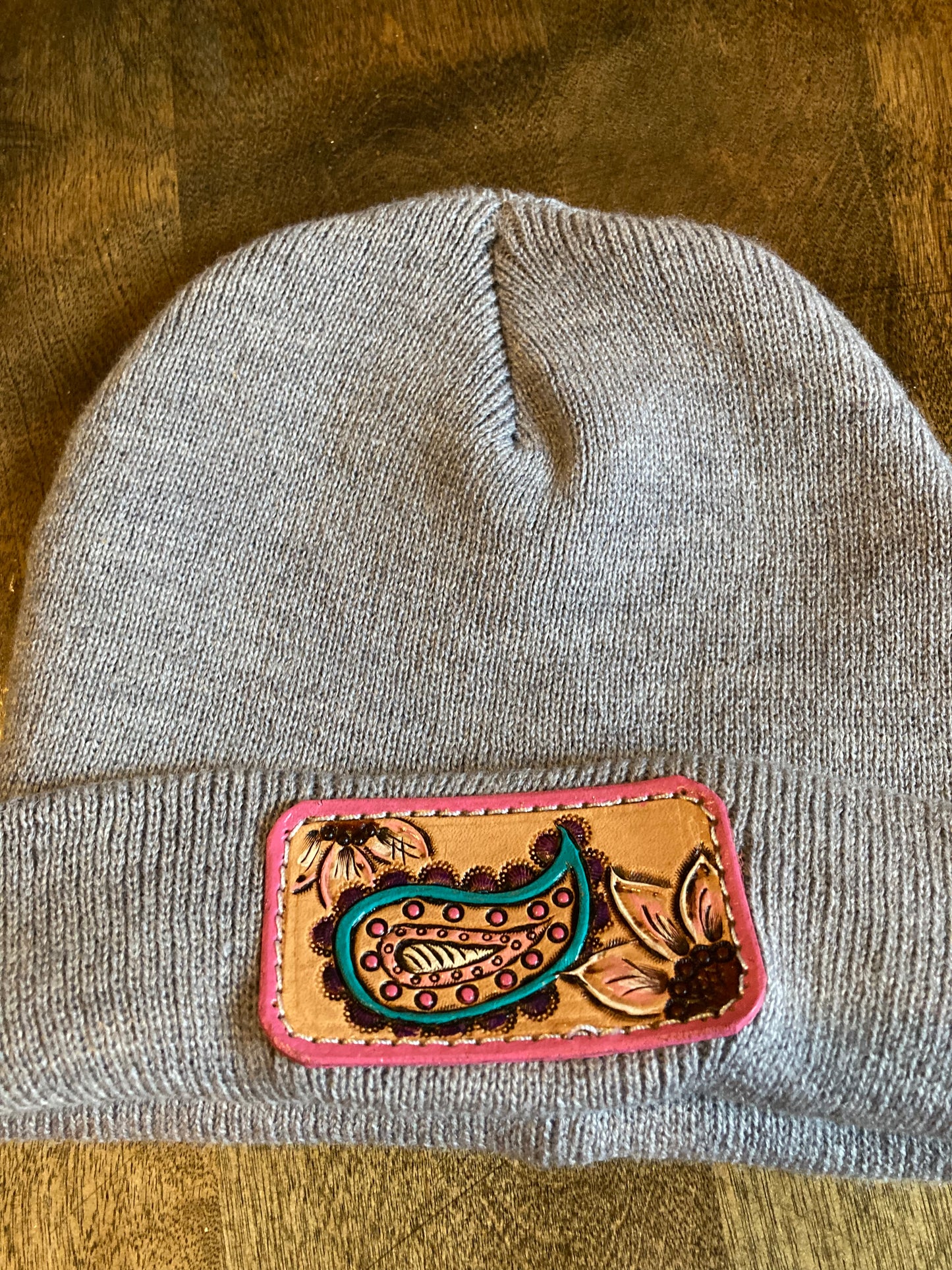 Girls beanie with floral & paisley leather patch