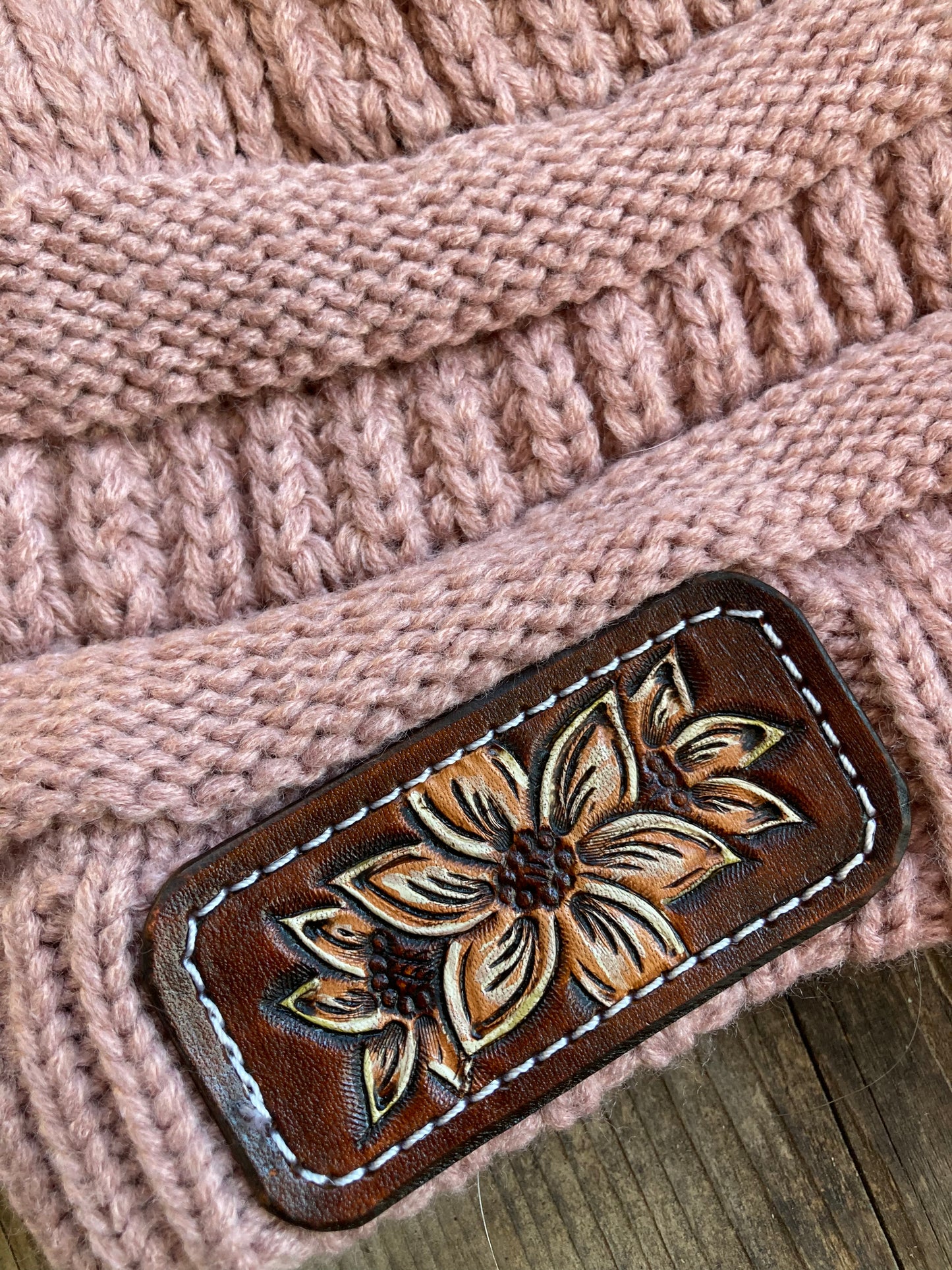 Mauve Beanie with flower leather patch