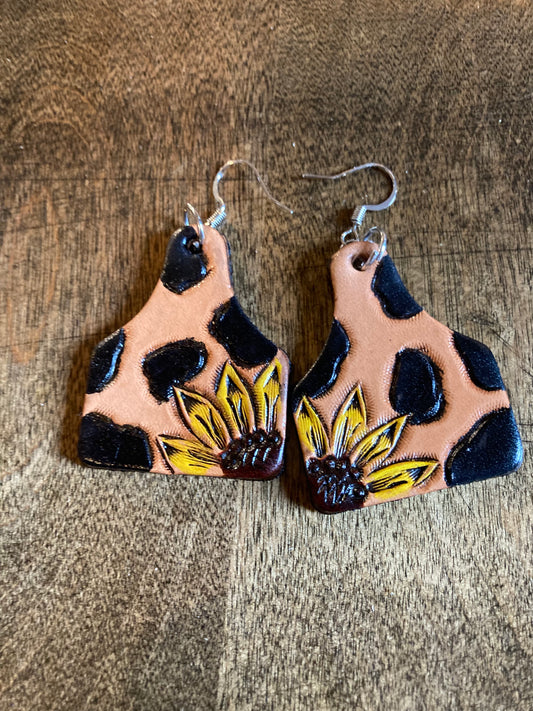 Earrings sunflower cow tag/cow print